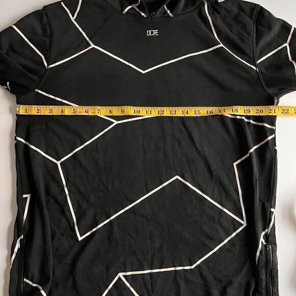 DOPE Side Zip Lightweight, WELL WORN/LOVED hoodie, w/ Abstract Mountain Medium - Picture 5 of 10